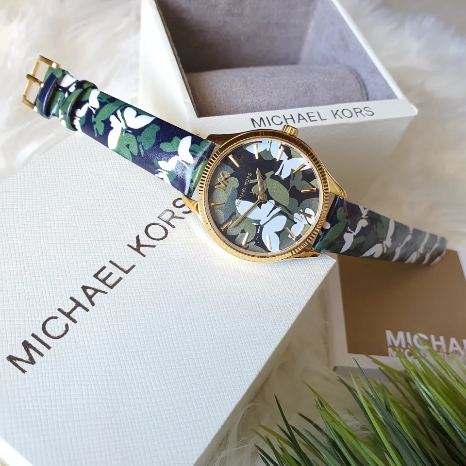 Michael kors best sale camo watch