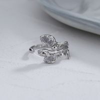 DSFYG หรูหราเบา ง่าย แหวนนิ้วผู้หญิง คริสตัล เพชร เรขาคณิต แหวนเปิดหญิง แหวนสไตล์เกาหลี แหวนทิวลิปผู้หญิง แหวนเงิน