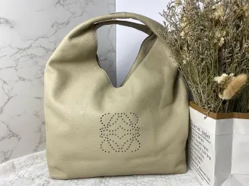 Loewe hobo tote outlet bag