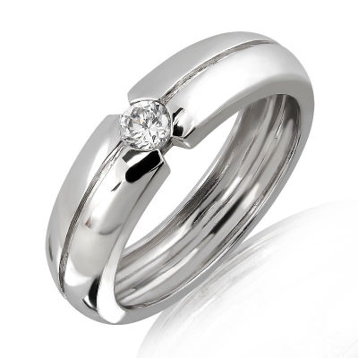 แหวนหมั้นหญิง ทอง 18KT ประดับเพชร น้ำหนักรวม 0.10 กะรัต คุณภาพเพชร F/VS