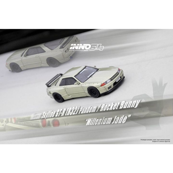 INNO In Stock 1:64 SKYLINE GTR R32 Pandem Millennium Jade Diecast Diorama Car Model Collection Miniature Carros Toys