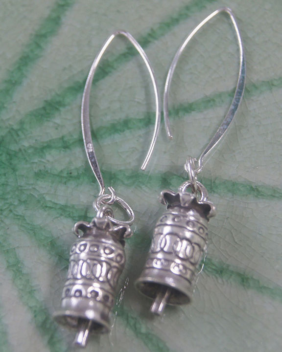 earrings-pure-silver-thai-karen-hill-tribe-exotic-สวยงามไทยตำหูเงินกระเหรี่ยงทำจากมือชาวเขางานฝีมือสวยของฝากที่มีคุณค่าของฝากถูกใจ-มีคุณค่า