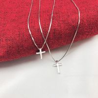 [ Ladies Creative Metal Cross Pendant Necklace ] [ Elegant Sliver Clavicle Necklace ] [ Girlfriends Gifts Jewelry Accessories ]