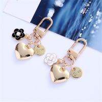 ▧♚☌ New Metal Heart Keychain Fashion Camellia Letters Round Pendant for Women Girls Headphone Case Accessorie Bag Trinket Party Gift