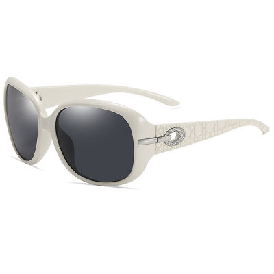 New Style Sunglasses Female Classic Big Frame Polarized Sunglasses Diamond Fashion Black Sunglasses