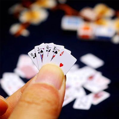 【YF】 Playing Cards Poker Super Small Spoof Prank Props for Gifts