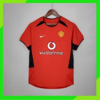 เสื้อกีฬาแขนสั้น ลายทีมชาติฟุตบอล MU 02-04 ชุดเหย้า สไตล์เรโทร