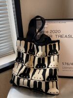 Bag womens large capacity 2022 winter new fashion wool weaving portable shoulder bag commuting tote bag 【QYUE】