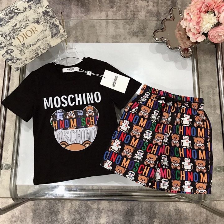 MOSCHINO เสื้อยืดแขนสั้น ผ้าฝ้าย และกางเกงขาสั้น แฟชั่นฤดูร้อน สไตล์ ...