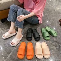 The new 2023 couples female fashion slippers cool summer indoor and outdoor large base on shit feeling wholesale womens