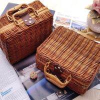 Rattan Basket Outdoor Picnic Storage Suitcase Country Style Hamper with Double Handle Quality Food Fruit Carrying Box