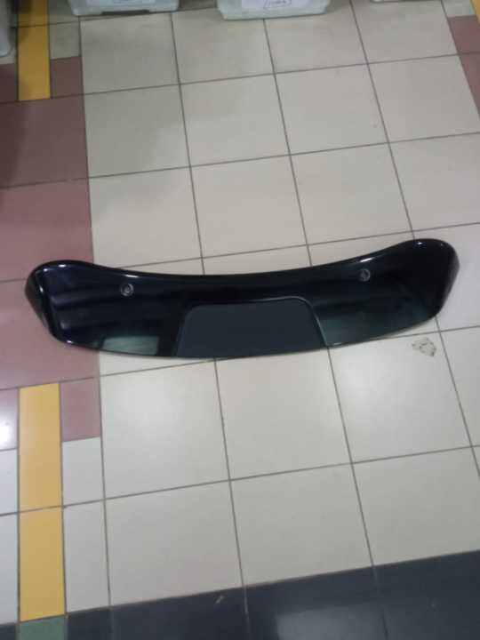 Spoiler Mobil Sport: Lebih dari Sekadar Gaya, Ini tentang Performa