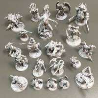 ไส้เดือนฝอยคนต่างด้าววีรบุรุษมอนสเตอร์เกมกระดาน Miniatures ขุนนางของ Hellas Grail การเล่นบทบาทตัวเลขสงครามของเล่นเครื่องบินโฟมของเล่น