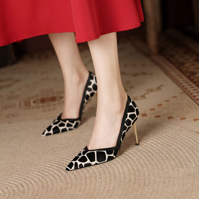 รองเท้าส้นสูงสำหรับเด็กผู้หญิง,รองเท้าสายเดี่ยวทรงหัวแหลมพิมพ์ลายเสือดาวหรูหราสไตล์ฝรั่งเศสสำหรับฤดูใบไม้ผลิ