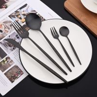 30Pcs Matte Gold Black Handle Tableware Set Stainless Steel Dinnerware Knife Fork Spoon Western Flatware Wedding Cutlery Set