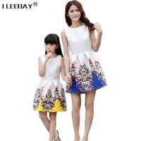 【YF】 Family Look Girl and  Mother Dress Matching Clothing Fashion European Flower Printing Daughter Dresses Mom