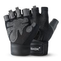 Half-finger gloves Fitness sports gloves wristband Pressurized thin sweat-absorbent non-slip hand guard Ridding gloves