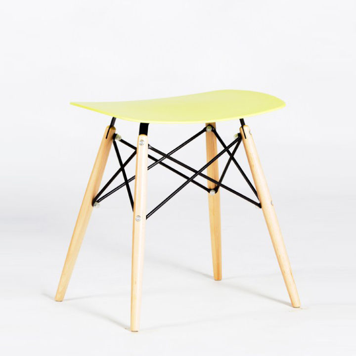 modernform-เก้าอี้อเนกประสงค์-เก้าอี้สัมมนา-พลาสติกขาไม้สีเขียว-รุ่น-pw027