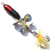 【cw】 1pcs Rotating Spinner Fishing 10g/7cm Wobbler Bait with Feather Tackle for Bass Trout Perch Pike ！