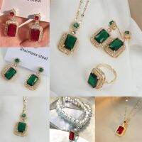 ⊙ Titanium steel necklace female joker dont rub off small design zircon emerald geometry temperament necklace new ruby