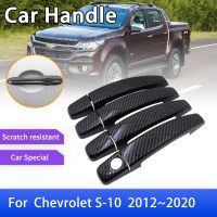 ฝาครอบที่จับประตูคาร์บอนไฟเบอร์สำหรับ Chevrolet S 10 3 MK3 2012 ~ 2020 Colorado สติกเกอร์ตกแต่งภายนอกรถยนต์2013 2014 2015