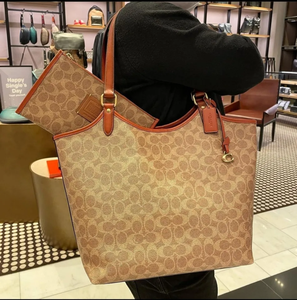 Coach Day Tote - Tan Rust Signature Canvas