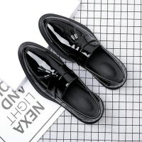 New Men Dress Shoes British breathable trend shoes Patent Leather Luxury Fashion Men Shoes Oxford Shoes hjk89