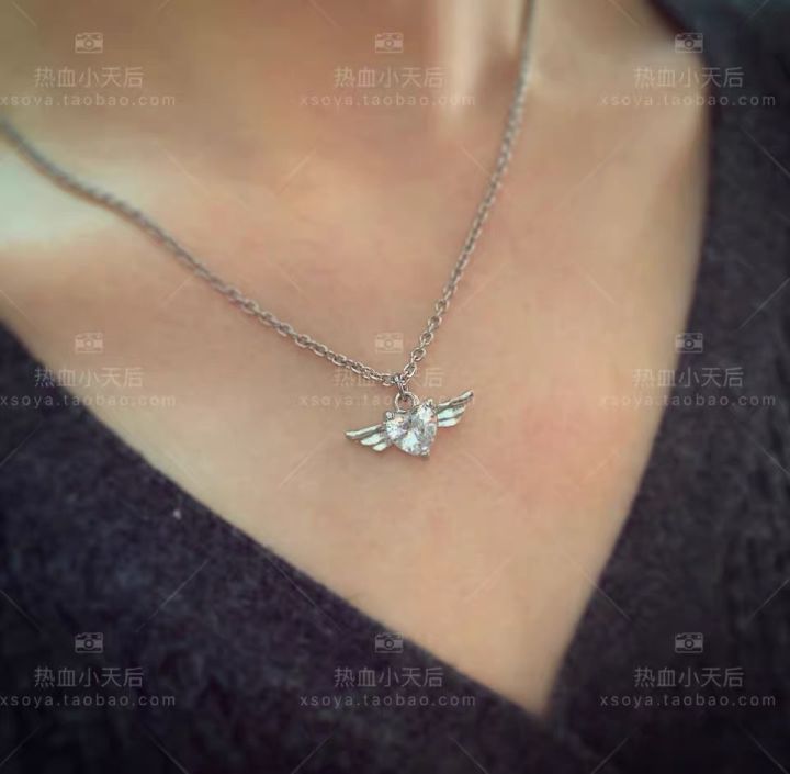 soya-necklace-lovely-lovely-transparent-clear-rhinestone-blingbling-titanium-steel-item