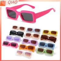 QIAO ผู้หญิงและผู้ชาย สี่เหลี่ยมสี่เหลี่ยม ที่ UV400 สีเยลลี่ แว่นตาสำหรับแว่นตา เฉดสีของผู้ชาย แว่นตากันแดดสีม่วงอ่อน แว่นกันแดดทรงสี่เหลี่ยมผืนผ้าขนาดเล็ก