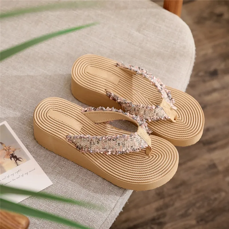 wide width wedge flip flops