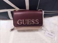 กระเป๋าสะพายข้าง Guess 8.5 นิ้ว