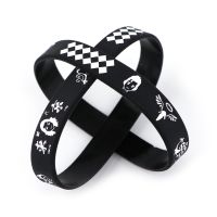 YQ492 Kawaii Anime Bracelet Cartoon Arm Wristband Bangle Fashion Sports Men Women Kids Black Rubber Bracelet Jewelry Accessory