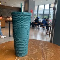 Starbucksแก้วฟางถ้วยกาแฟแบบใช้ซ้ำได้แบบพกพา Matte Finish แก้วน้ำพลาสติกพร้อมฝาปิด 710ml/24oz NEW Durian cup สตาร์บัคส์ Twinkle.th r