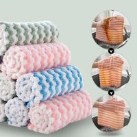 (Ready Stock)Household cleaning Dishcloth absorbent thick coral velvet Double sided Rag wipe the table soft absorbent towel kitchen