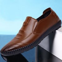 Hot Men Casual Loafers สบาย Lightweigh เดินรองเท้ารองเท้าแตะ Breathable Slip บนชายรองเท้าหนัง Zapatos Hombre