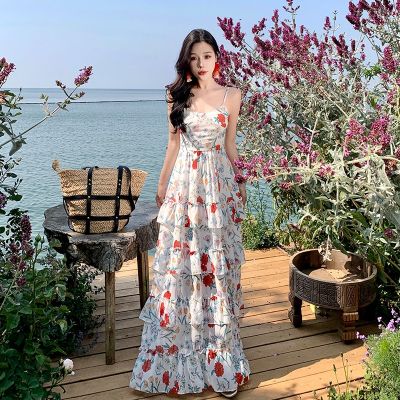 Sanya vacation pictures summer new condole floral dress posed French cake 2023 summer dresses