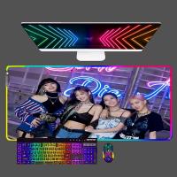 แฟชั่นที่สวยงามขนาดใหญ่ XXL แผ่นรองเมาส์ LED คอมพิวเตอร์สำนักงาน Kpop bp Table Pad แป้นพิมพ์ RGB Table Pad แผ่นรองเมาส์ยาง