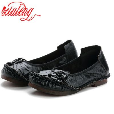 Xiuteng Genuine Leather Women Shoes Casual Flower Single Flat Round Toe Style Boat Shoes Soft Comfortable Women Flats 2021 New
