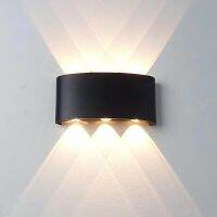 Sconces แบ็คดรอปเป่าลม LED โคมไฟกลางแจ้งในร่มที่ทันสมัยไฟติดตั้งสีขาวกำแพงขึ้นลงสำหรับห้องนั่งเล่นตกแต่งไฟติดห้องนอนห้องโถง