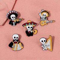 【CC】 skull headgear pins Musical instrument combination brooch badge Accessories wholesale