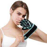 2023ถุงมือสายรัดข้อมือสำหรับผู้ชายผู้หญิง Half Finger Breathable Anti Slip Training Gym Workout s