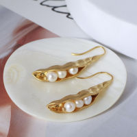 European and American jewelry retro matte gold color inlaid with freshwater pearl pod earrings