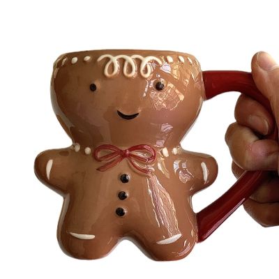 【High-end cups】คริสต์มาสแก้วเซรามิกน่ารักถ้วยกาแฟนมชาถ้วยน้ำ Kawaii มนุษย์ขนมปังขิงแก้วของขวัญพอร์ซเลนดื่มแก้วกาแฟ