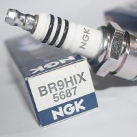 Original-genuine♛✴ NGK iridium gold spark plug BR9HIX is suitable for fire pump two-stroke sea boat outboard machine stern pedal motorcycle