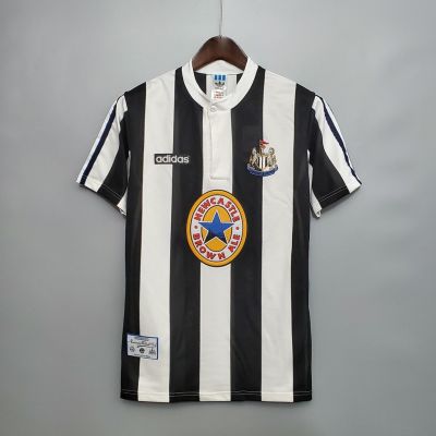 ที่นิยมมากที่สุด 95-97 นิวคาสเซิลยูไนเต็ดเหย้าฟุตบอลวินเทจสวม [Spot] 95-97 Newcastle United Home Retro Soccer Jersey Football