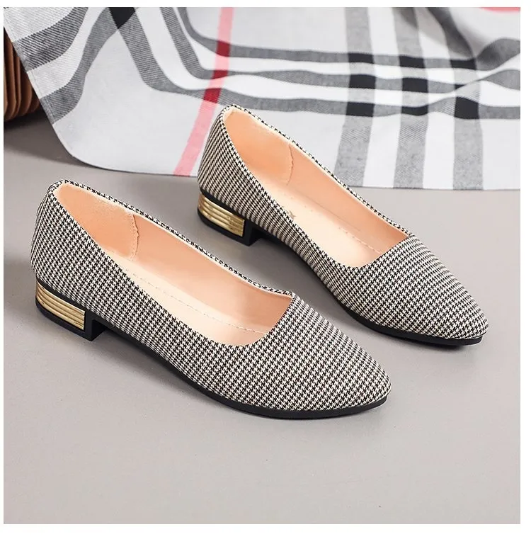 2021 spring and autumn large size foreign trade new single shoes flat heel  pointed toe plaid women's AliExpress 35 to 42 yards set feet 