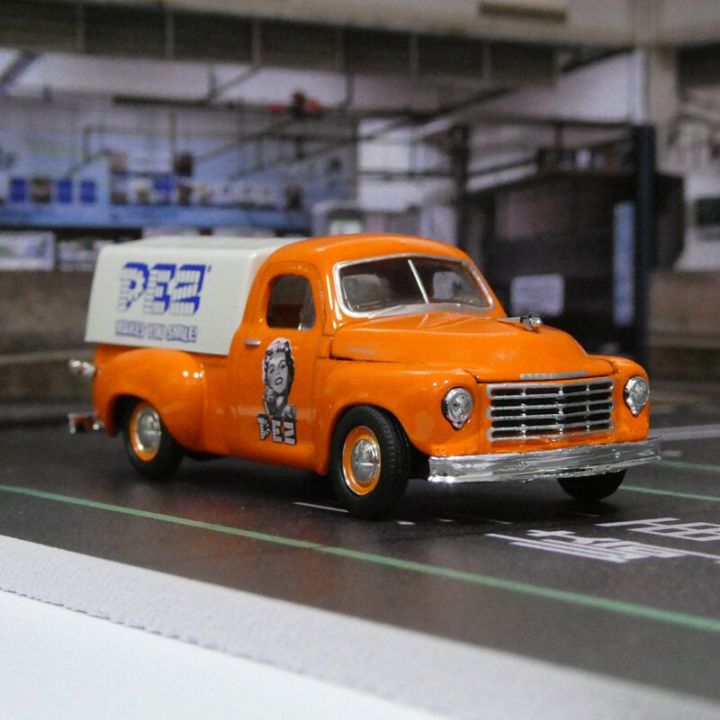 1-64-scale-car-model-studebaker-vintage-pickup-truck-diecast-alloy-car-model-miniature-car-model-toys-collection-display