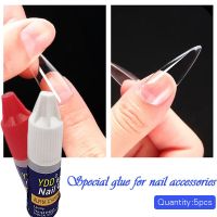 3g Mini Bottle Nail Art Glue  Durable Thin Gel Safe Material Plant Formula For Manicure Nail Art Gel DIY Adhesives Tape