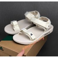 Adilette Sandal W รองเท้าแตะน้ำหนักเบาฤดูร้อนสีทึบแต่เพียงผู้เดียวที่เรียบง่าย Logo35-44