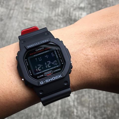 casio-g-shock-dw-5600hr-1dr-ของแท้-มือหนึ่ง-ประกันศูนย์-cmg